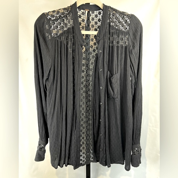 Free People Tops - Free People The Best Blouse Lace Crochet Hi Lo Hem Long Sleeve